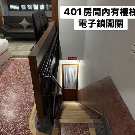 璿 旅 Syuan Hotel Tainan Buitenkant foto