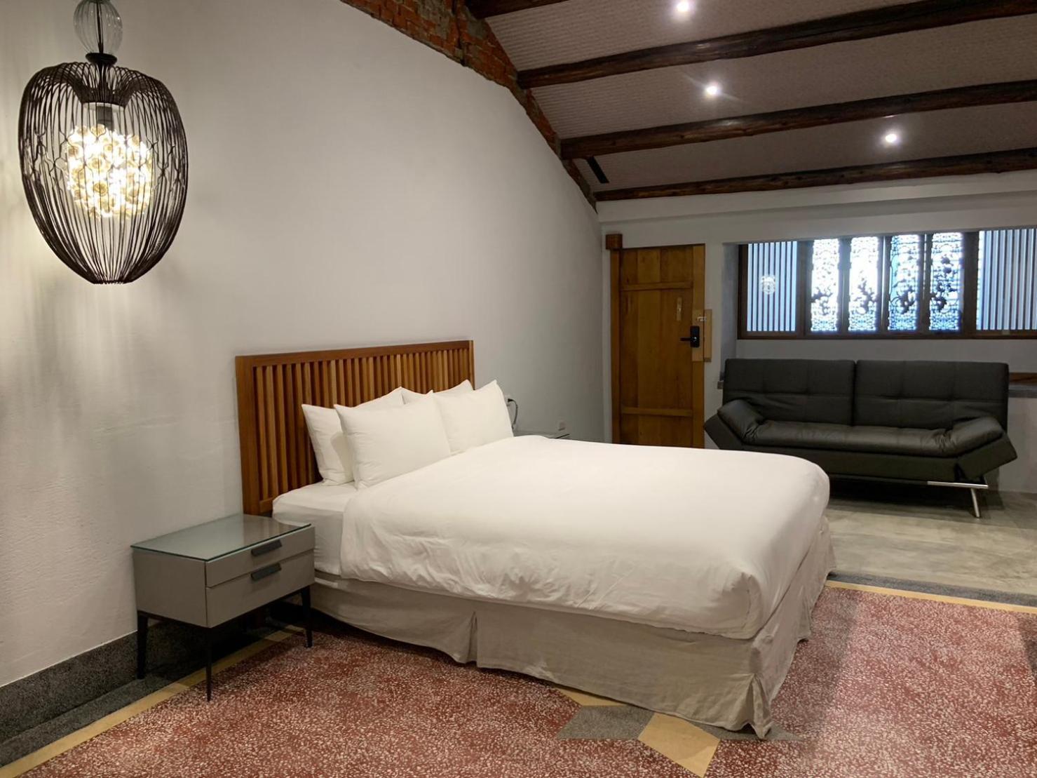 璿 旅 Syuan Hotel Tainan Buitenkant foto